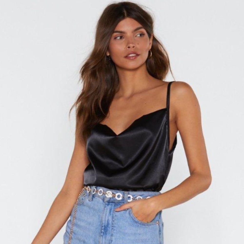 Black cami tank top scoop neck